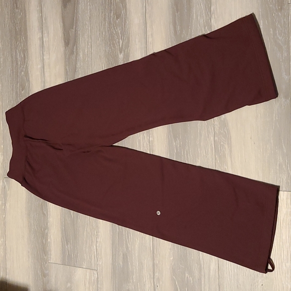 Lululemon Stillness Pant in Bordeaux Drama - Picture 12 of 16